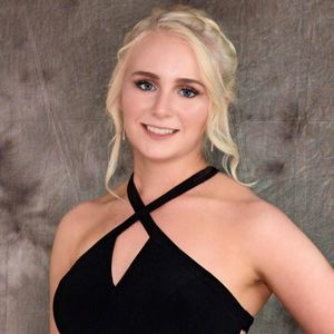 Meet your Posher, Kira